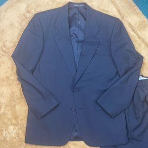 Men’s Balmain Navy Blue 2 Piece Suit!